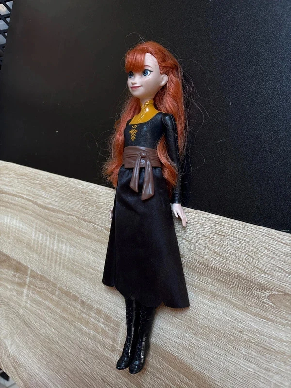 Boneca Anna rainha das neves Disney – photo 2